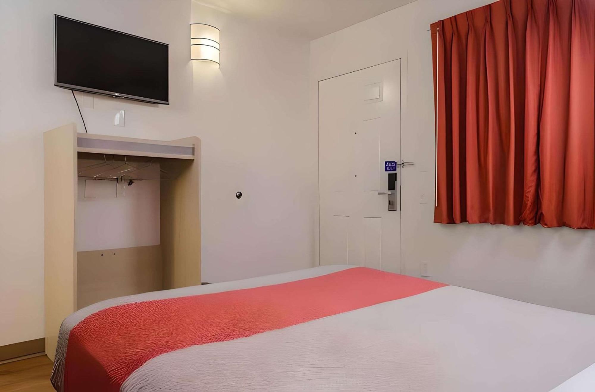 Park Inn By Radisson, ターロック エクステリア 写真